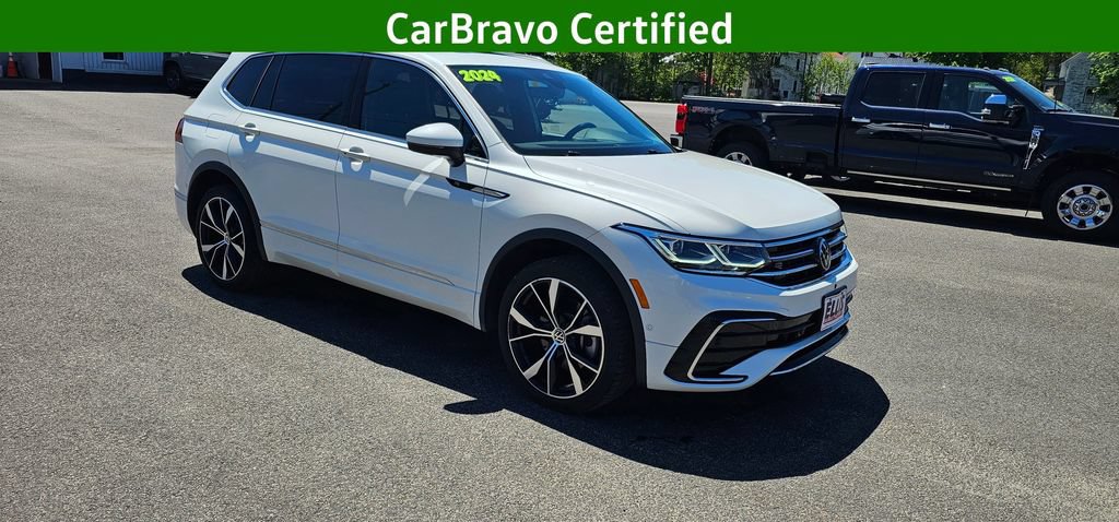 Used 2024 Volkswagen Tiguan SEL R-Line AWD/4WD image 1