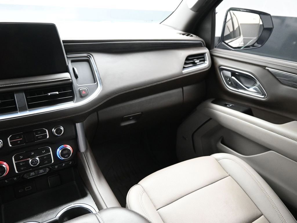 Used 2023 GMC Yukon XL SLT w/ SLT Luxury Package AWD/4WD image 14