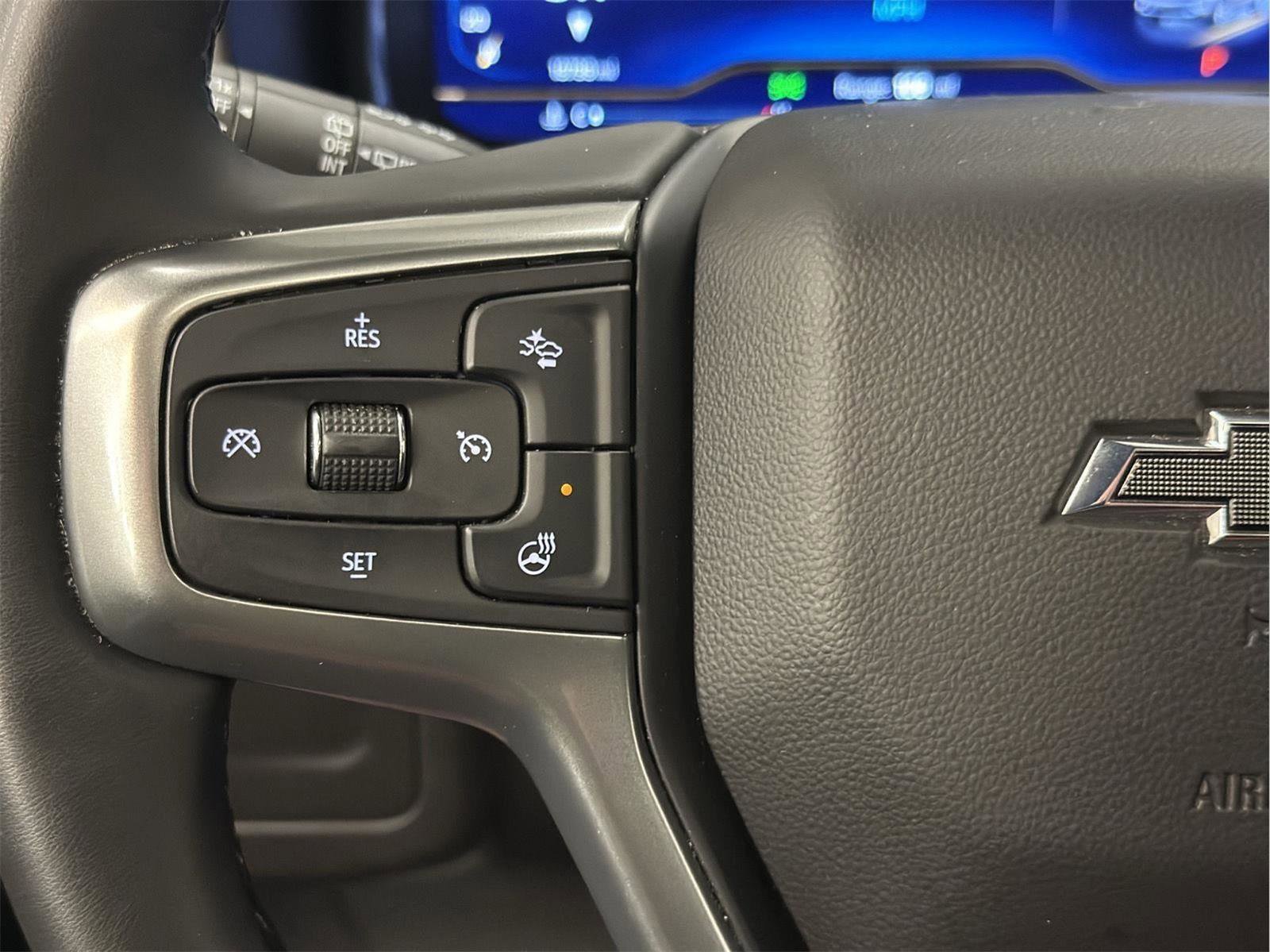 Certified 2024 Chevrolet Suburban Z71 w/ Luxury Package image 13