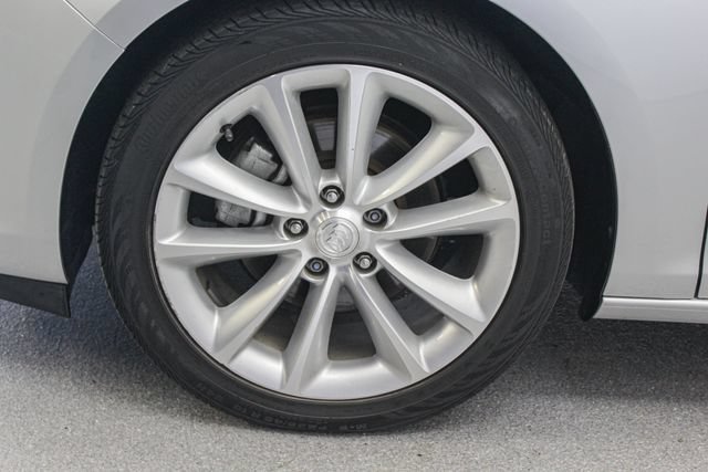 Used 2016 Buick Verano Leather w/ Experience Buick Package FWD image 15