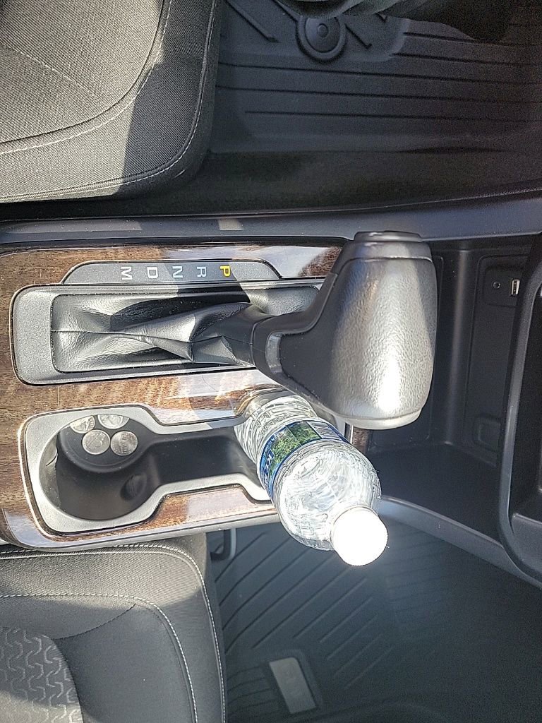 Used 2016 GMC Canyon SLE w/ SLE Convenience Package image 31