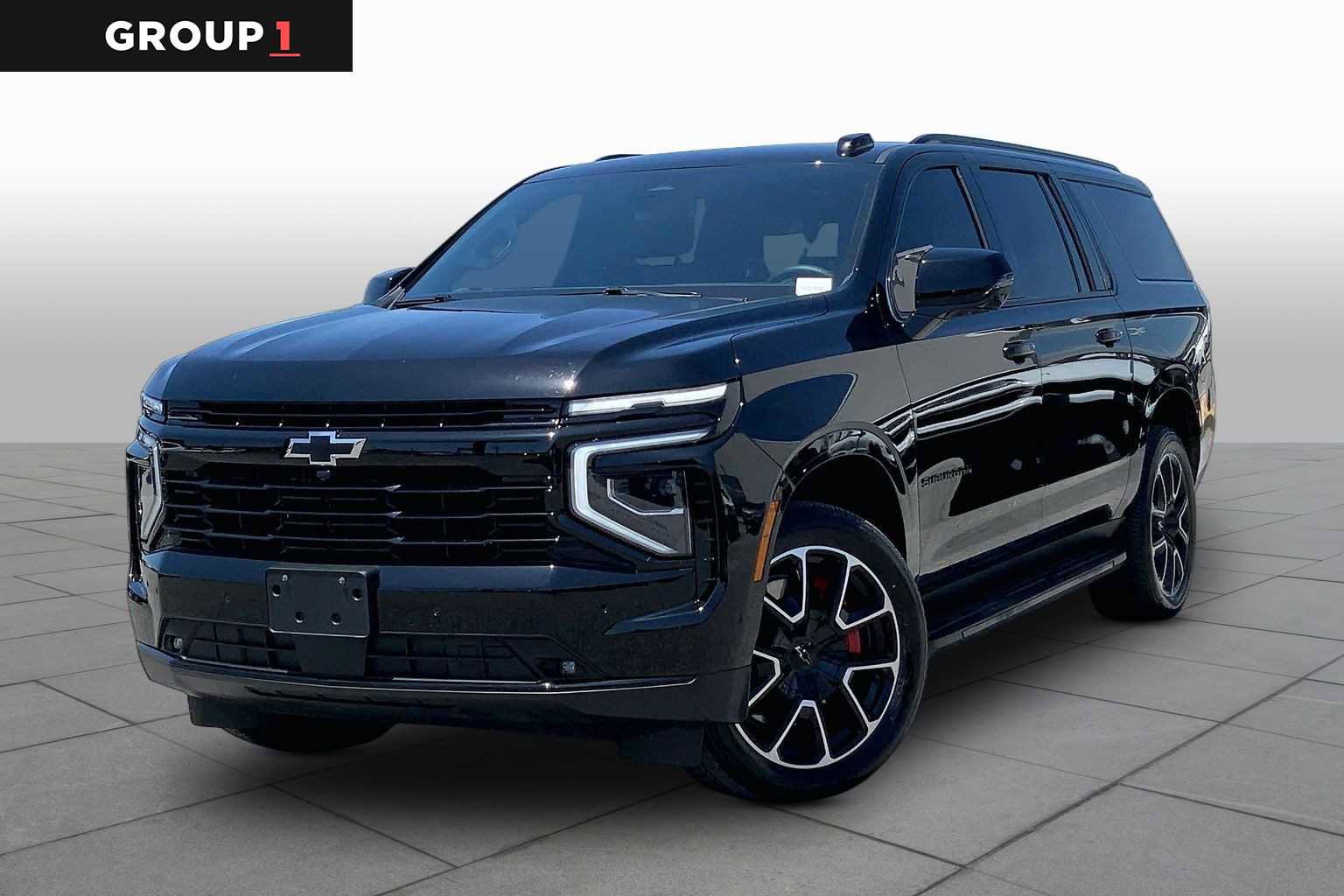 Used 2025 Chevrolet Suburban RST w/ Comfort Package AWD/4WD image 1