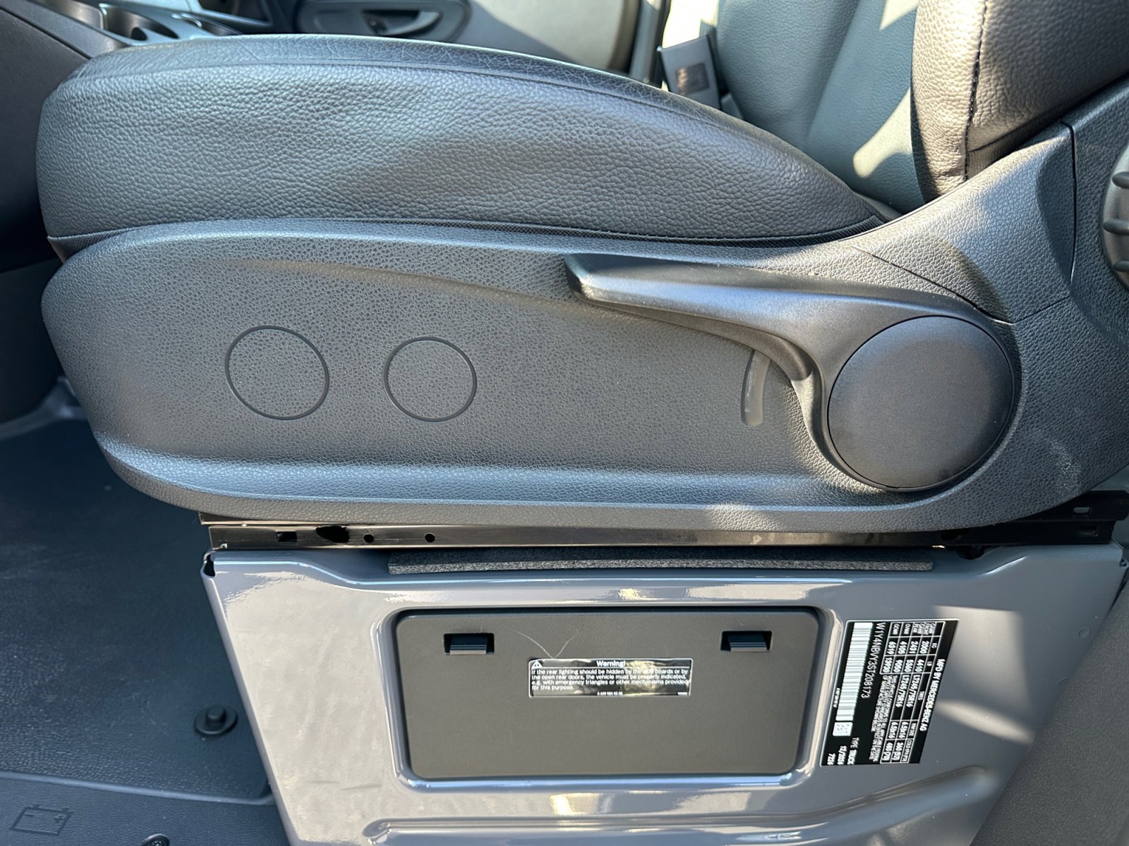 Used 2025 Mercedes-Benz Sprinter 2500 image 13