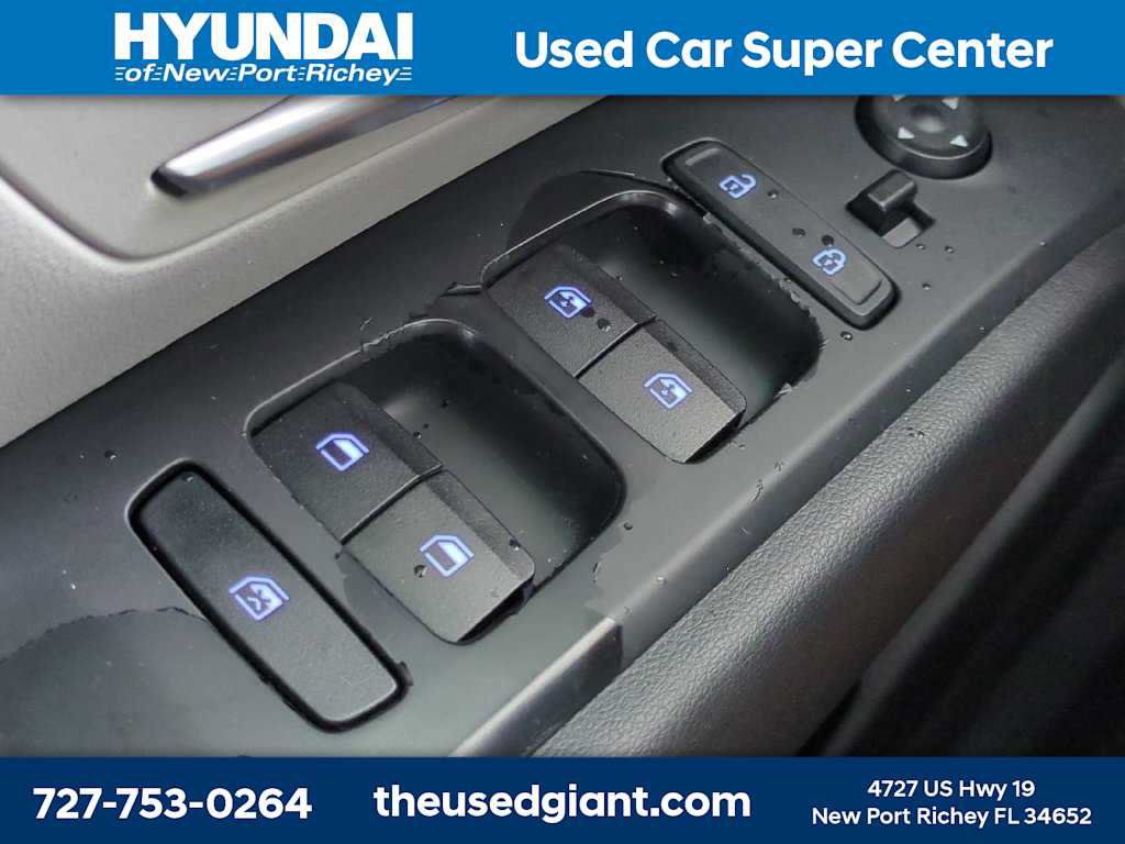 Certified 2022 Hyundai Tucson SEL w/ Cargo Package FWD image 26