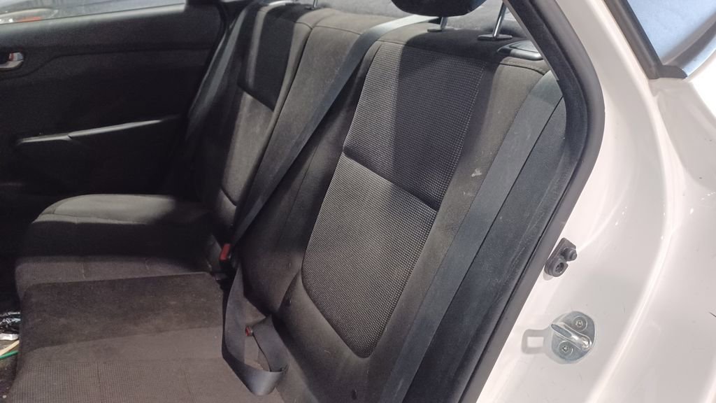 Used 2021 Hyundai Accent SE image 7