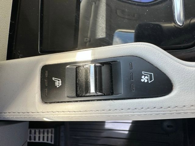 Used 2020 Kia Telluride SX w/ SX Prestige Package AWD/4WD image 15
