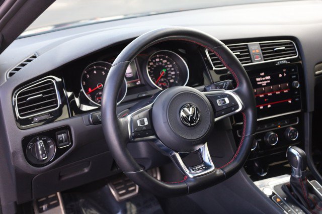 Used 2018 Volkswagen GTI SE w/ SE Leather Package FWD image 23