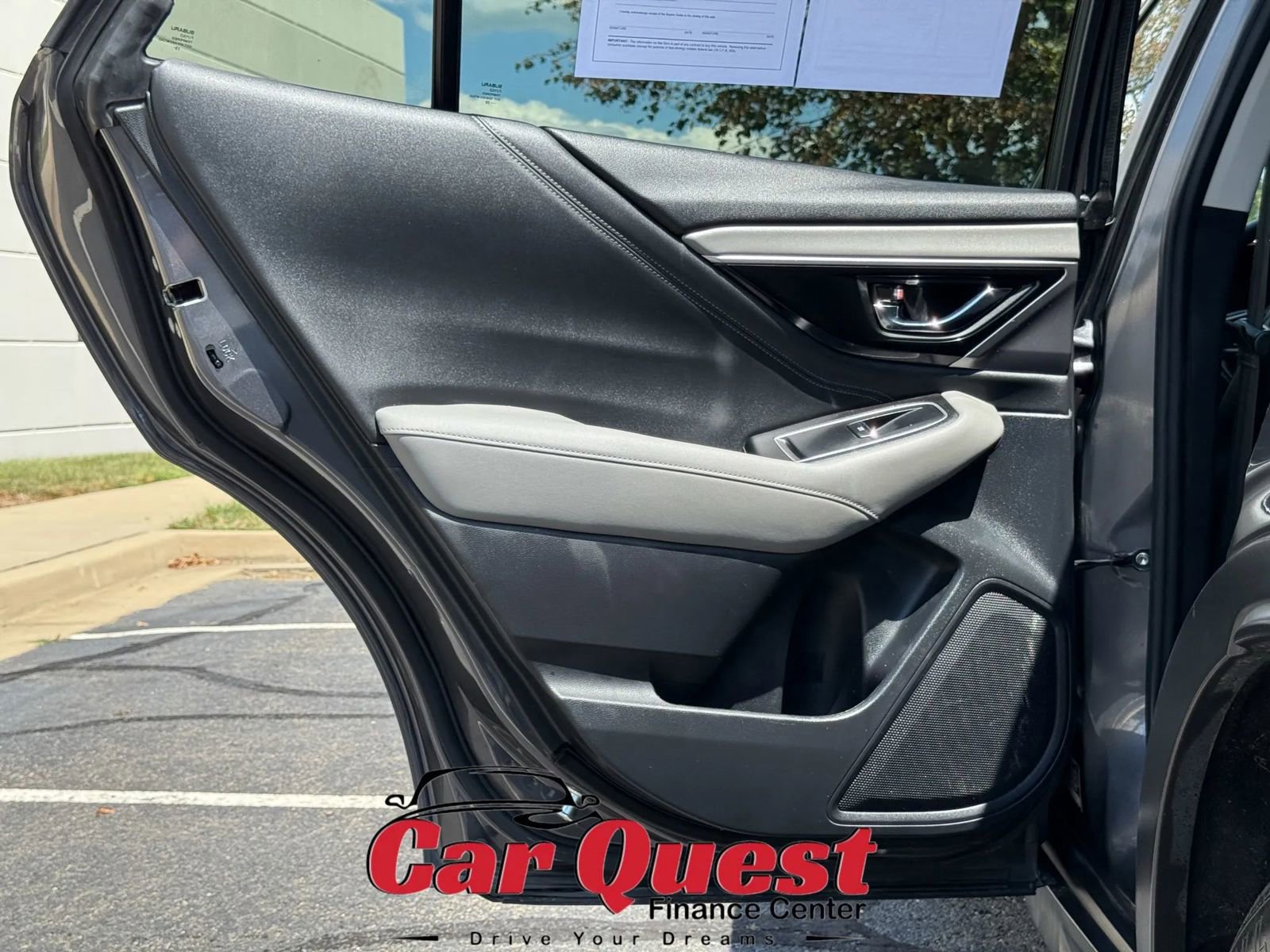 Used 2020 Subaru Outback Limited XT w/ Popular Package #2 AWD/4WD image 14