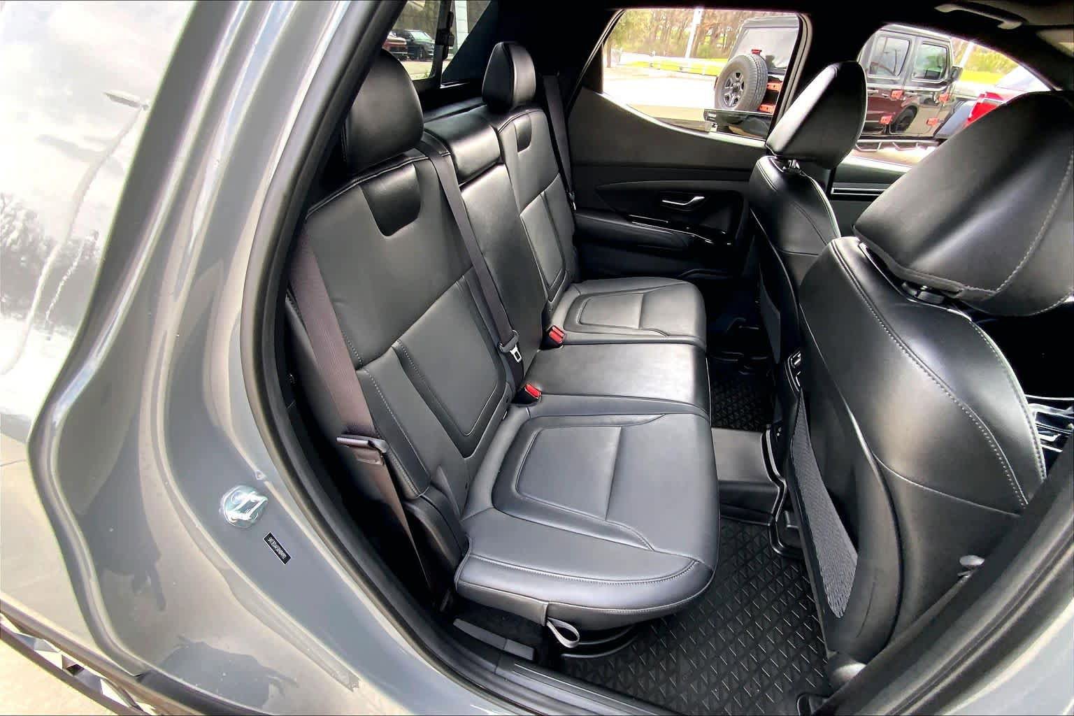 Used 2024 Hyundai Santa Cruz Limited AWD/4WD image 19