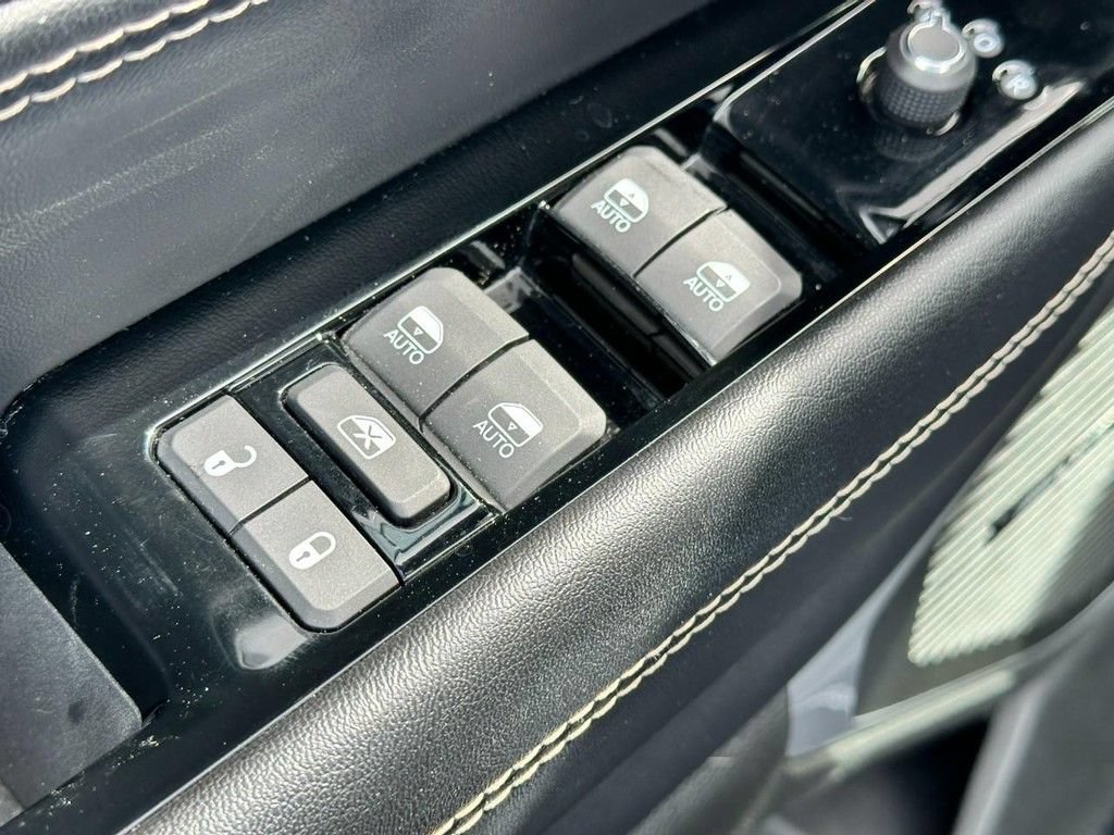 Used 2024 Jeep Wagoneer Series II w/ Rear Seat Video Group 1 AWD/4WD image 20