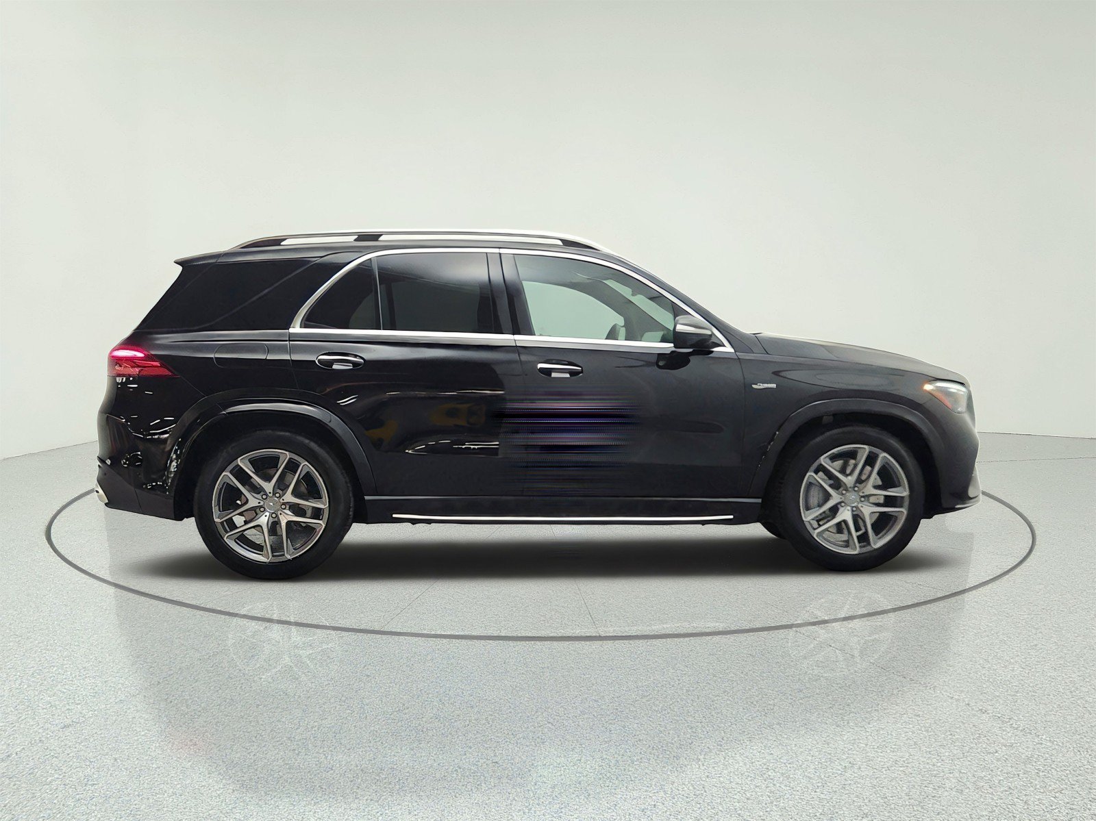 Used 2024 Mercedes-Benz GLE 53 AMG 4MATIC image 4