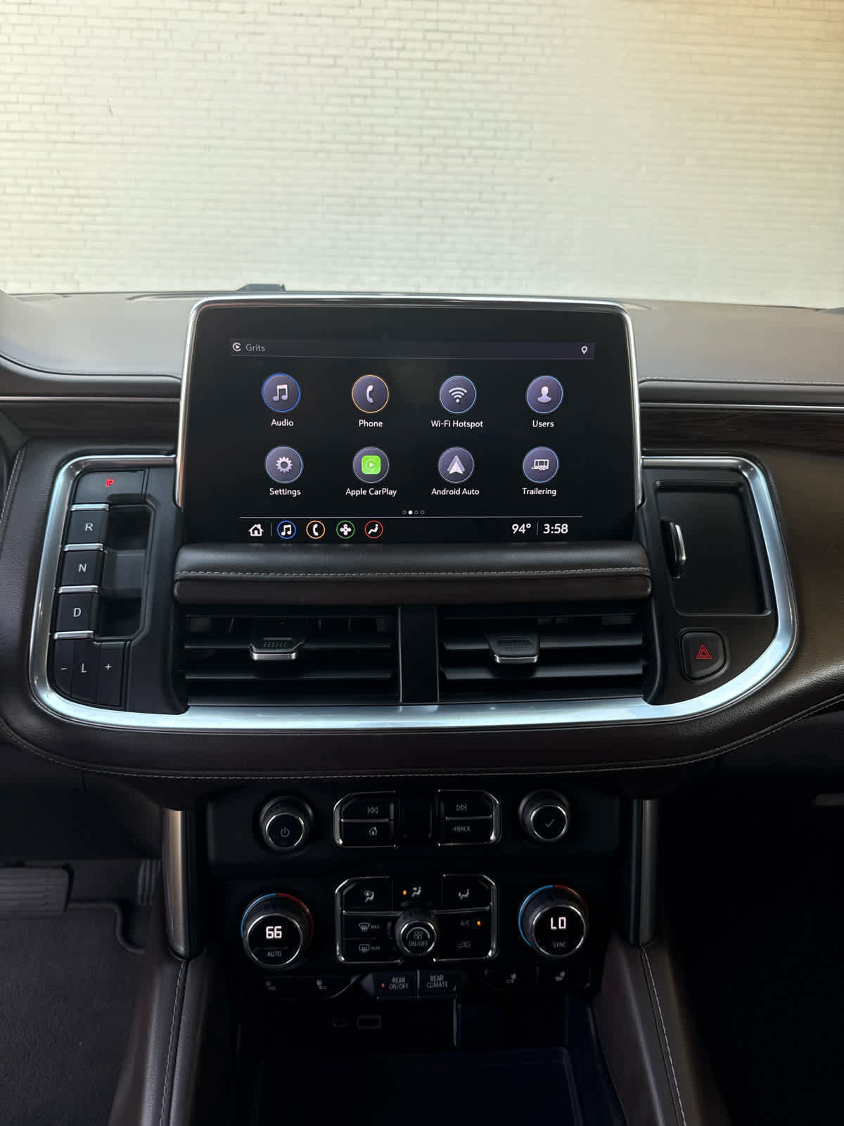 Used 2021 Chevrolet Tahoe Z71 image 24