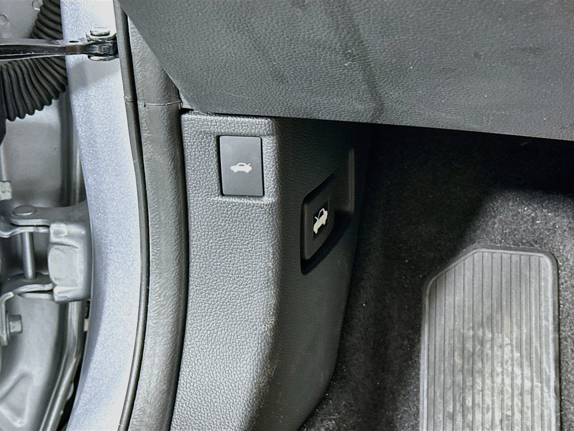 Used 2025 Honda Accord SE image 17