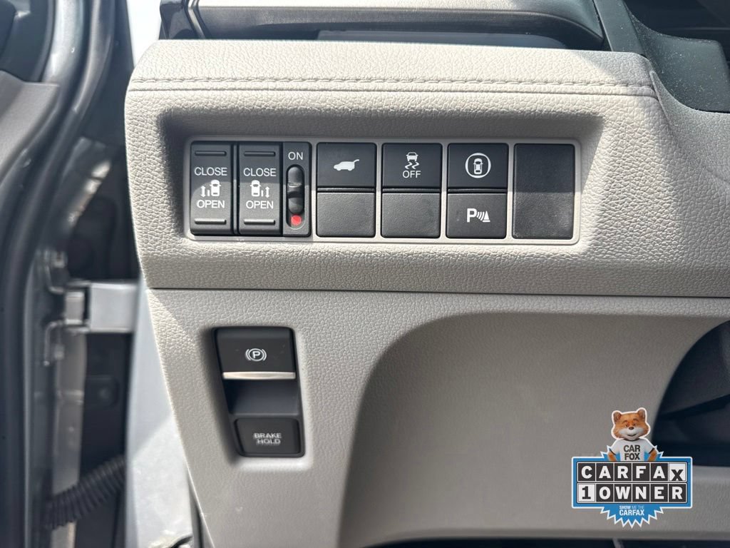 Used 2024 Honda Odyssey Touring image 17