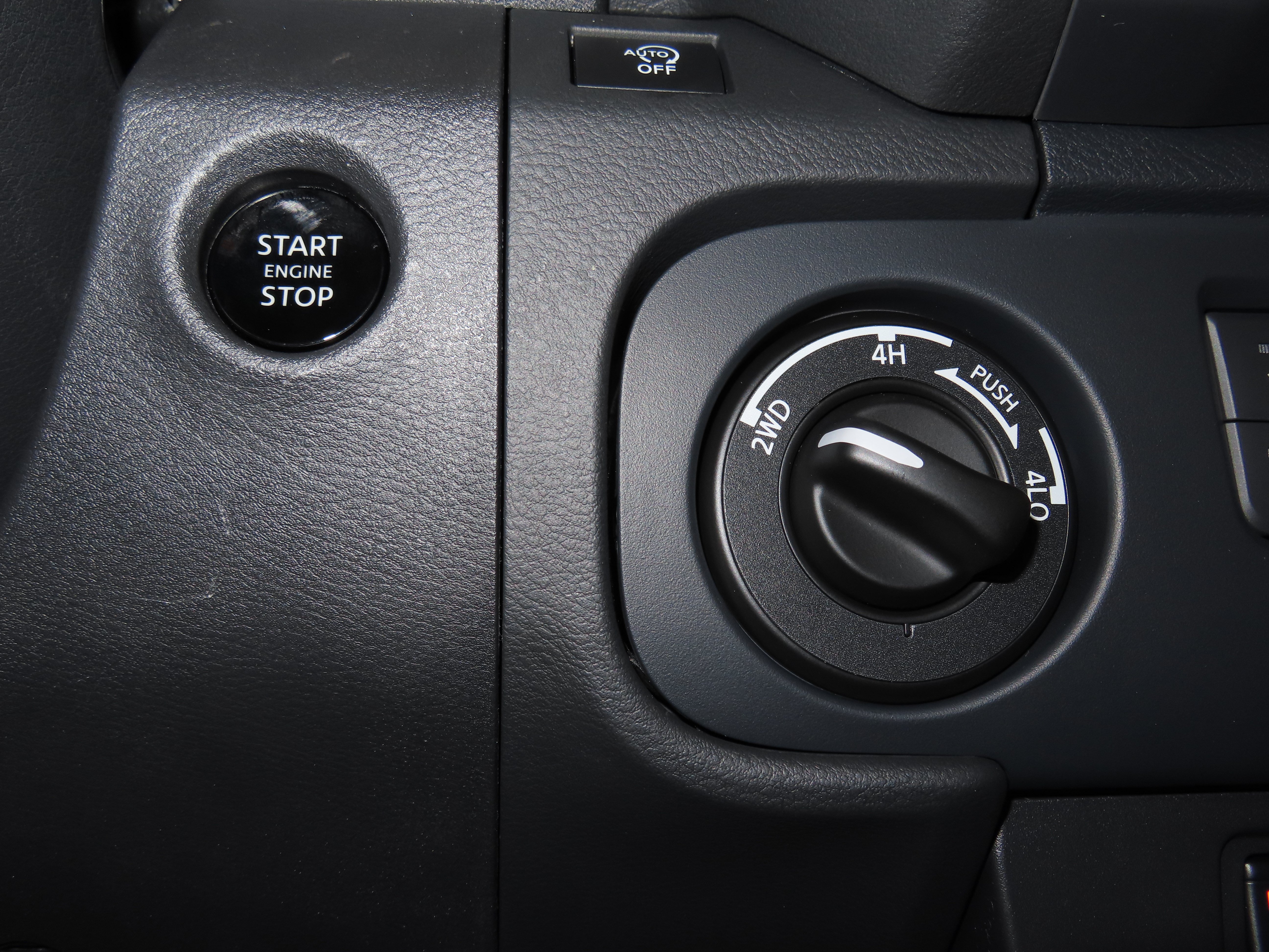 New 2026 Nissan Frontier SV w/ SV Convenience Package AWD/4WD image 29