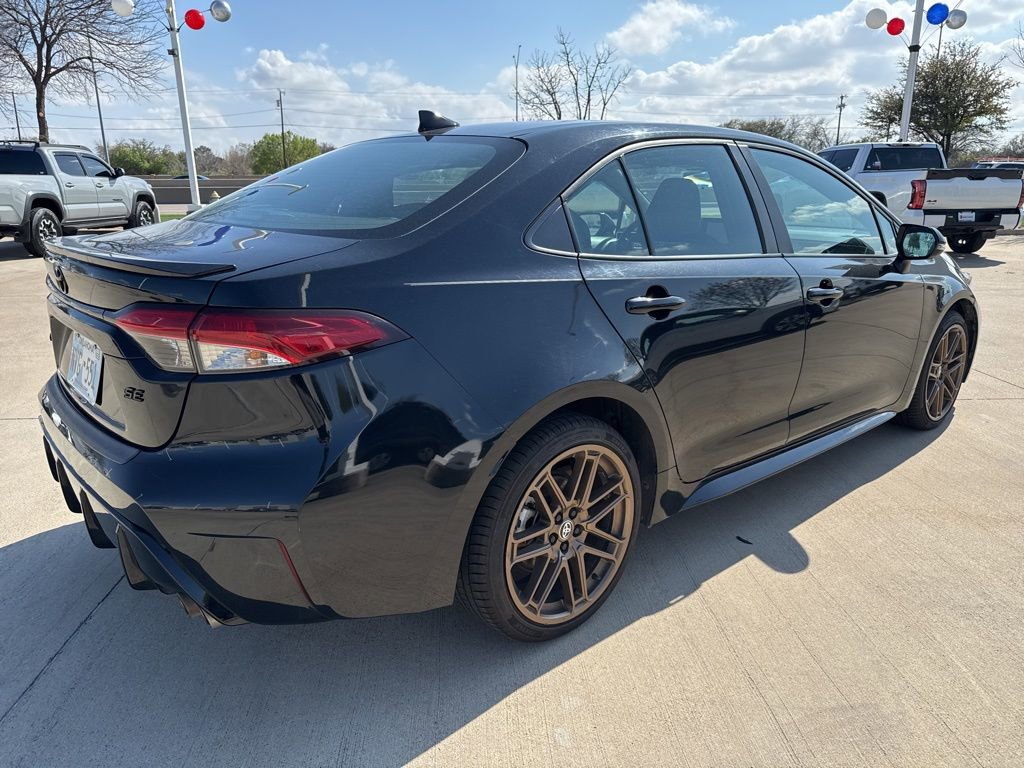Used 2024 Toyota Corolla SE Nightshade image 5