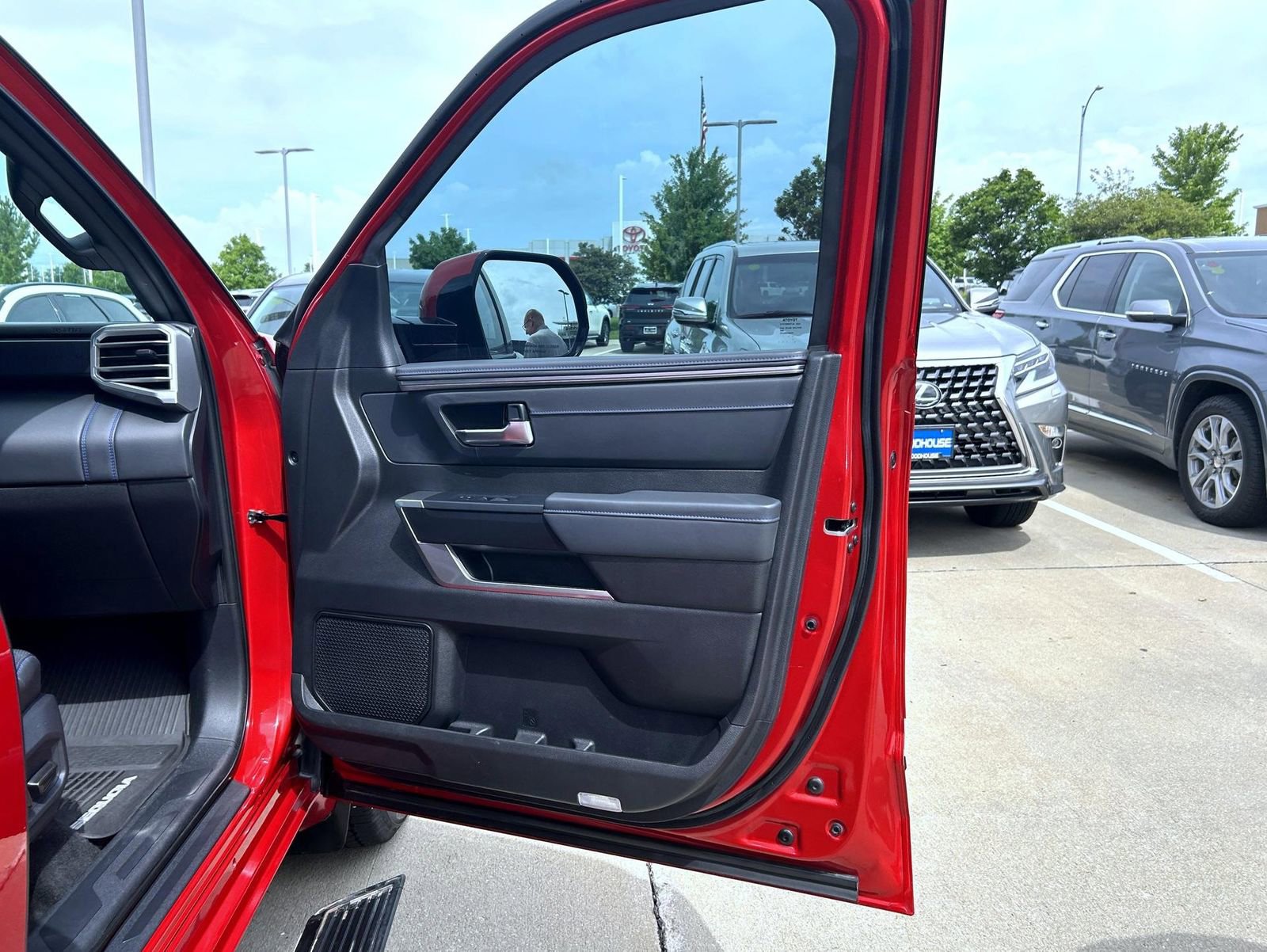 Used 2023 Toyota Sequoia Platinum image 17