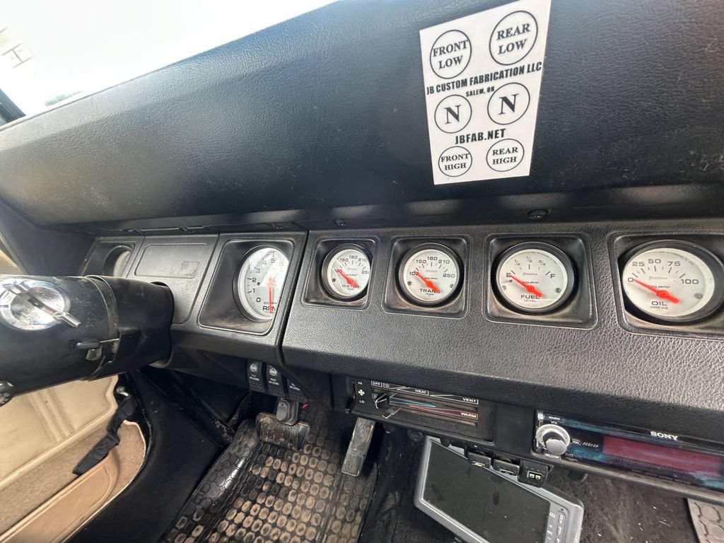 Used 1989 Jeep Wrangler Sahara AWD/4WD image 14