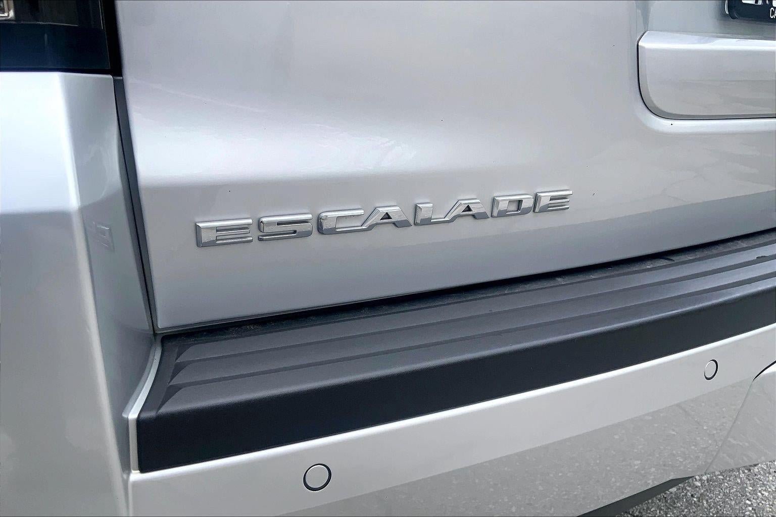 Used 2019 Cadillac Escalade Premium Luxury AWD/4WD image 8