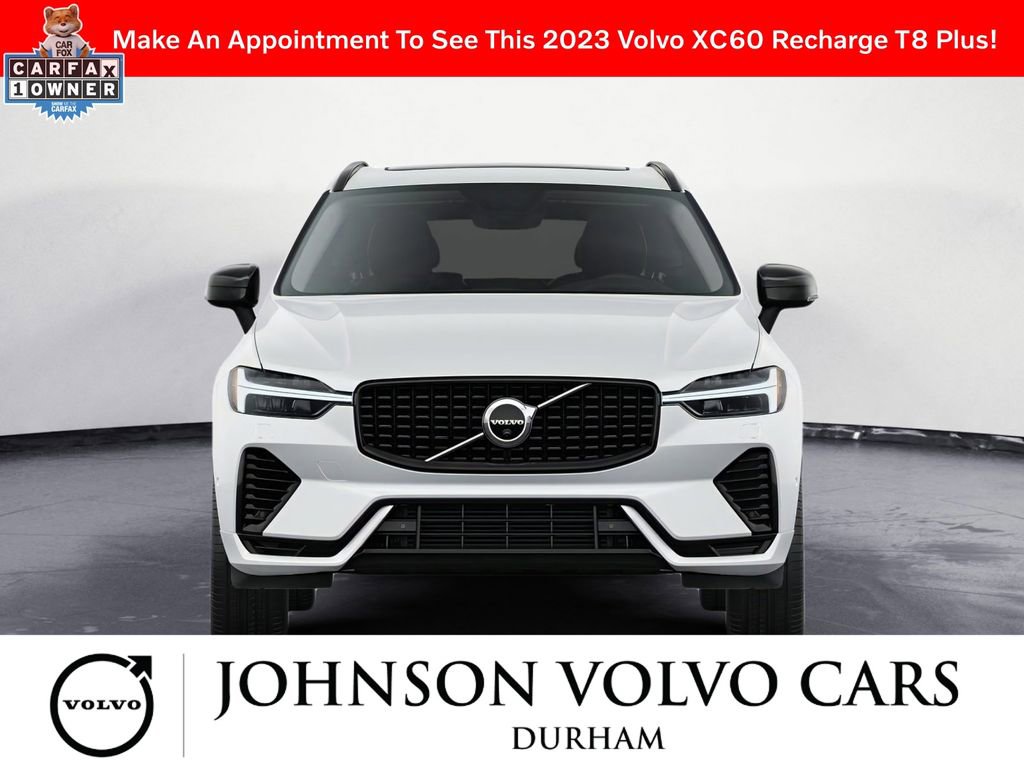 Used 2023 Volvo XC60 T8 Plus image 2
