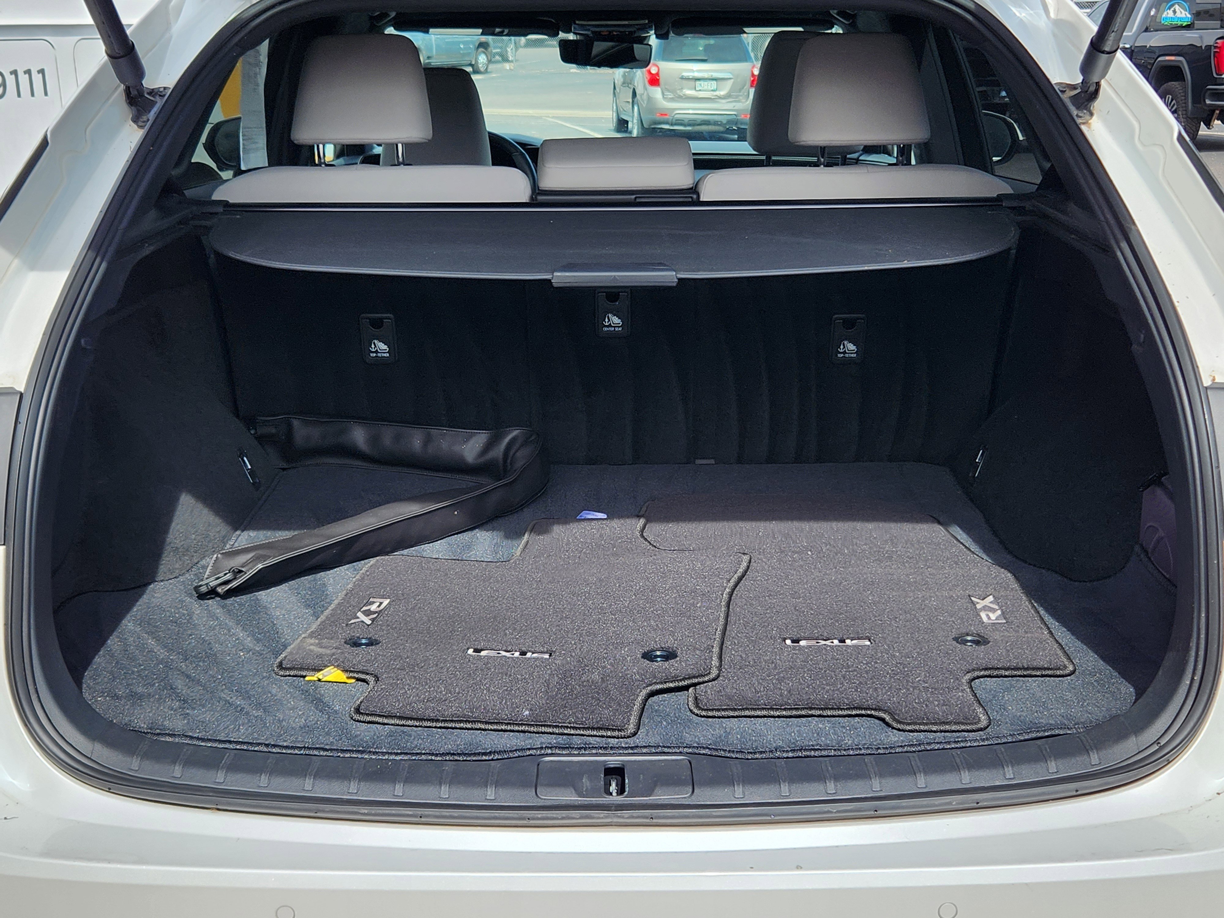 Used 2023 Lexus RX 350h w/ Cold Area Package image 20