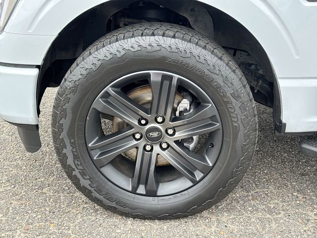 Certified 2022 Ford F150 XLT w/ Equipment Group 302A High image 13