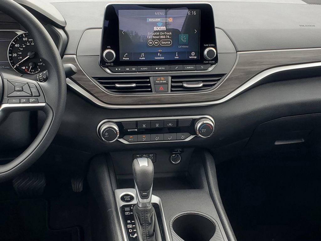 New 2026 Nissan Altima 2.5 SV FWD image 27