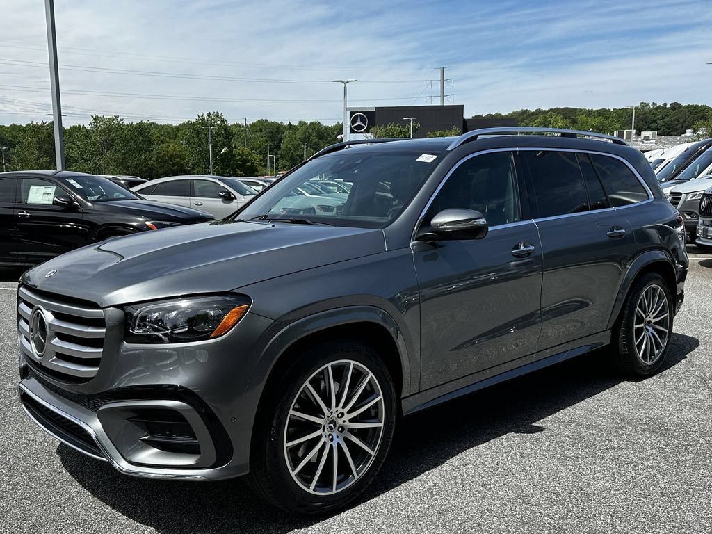 Certified 2025 Mercedes-Benz GLS 450 4MATIC image 4