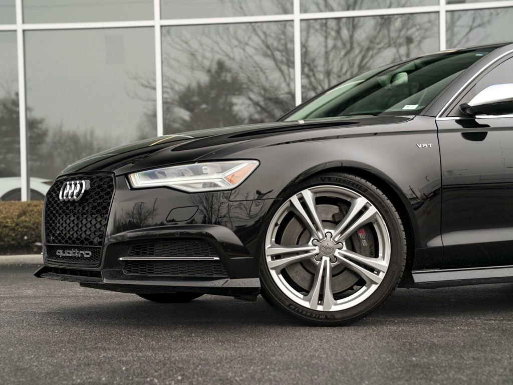 Used 2016 Audi S6 Prestige w/ Prestige Package image 3