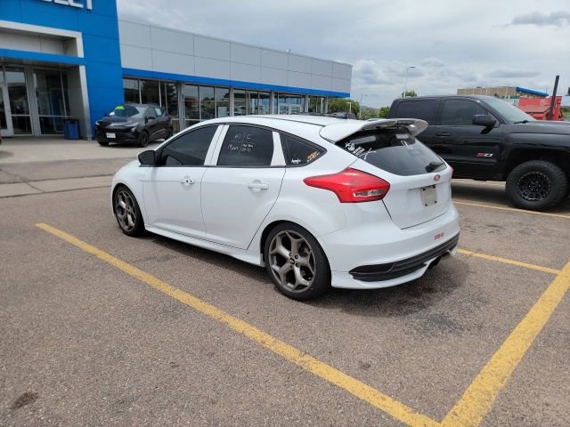 Used 2016 Ford Focus ST FWD image 6