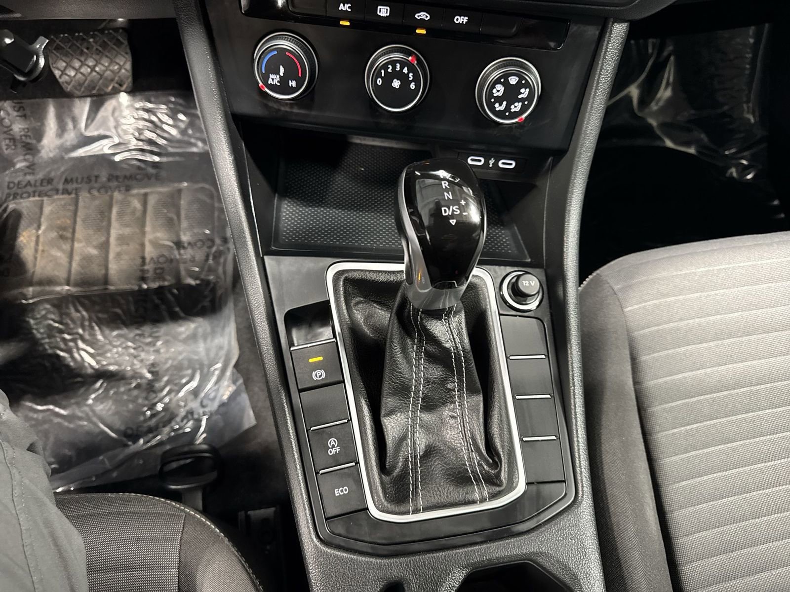 Used 2024 Volkswagen Jetta S image 23
