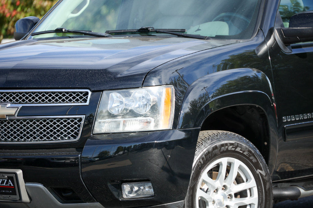 Used 2011 Chevrolet Suburban LT AWD/4WD image 14