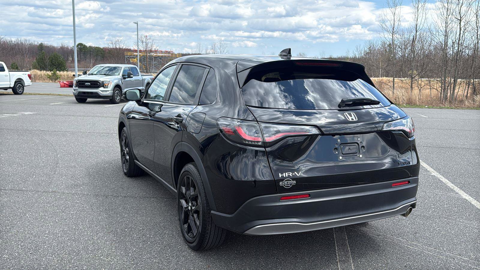 Used 2024 Honda HR-V Sport image 8