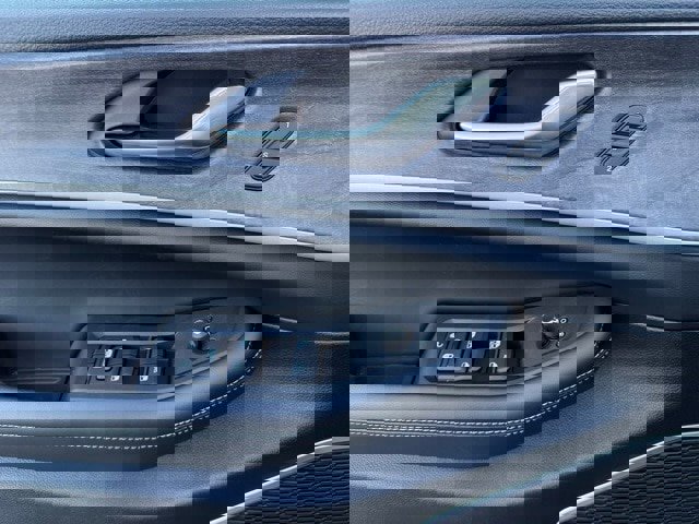 New 2025 Jeep Grand Cherokee L Limited w/ Trailer Tow Package image 11