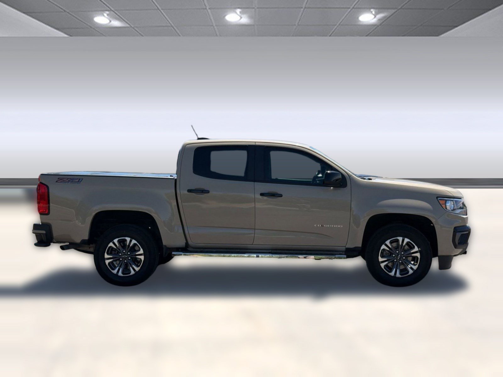 Used 2022 Chevrolet Colorado Z71 AWD/4WD image 8