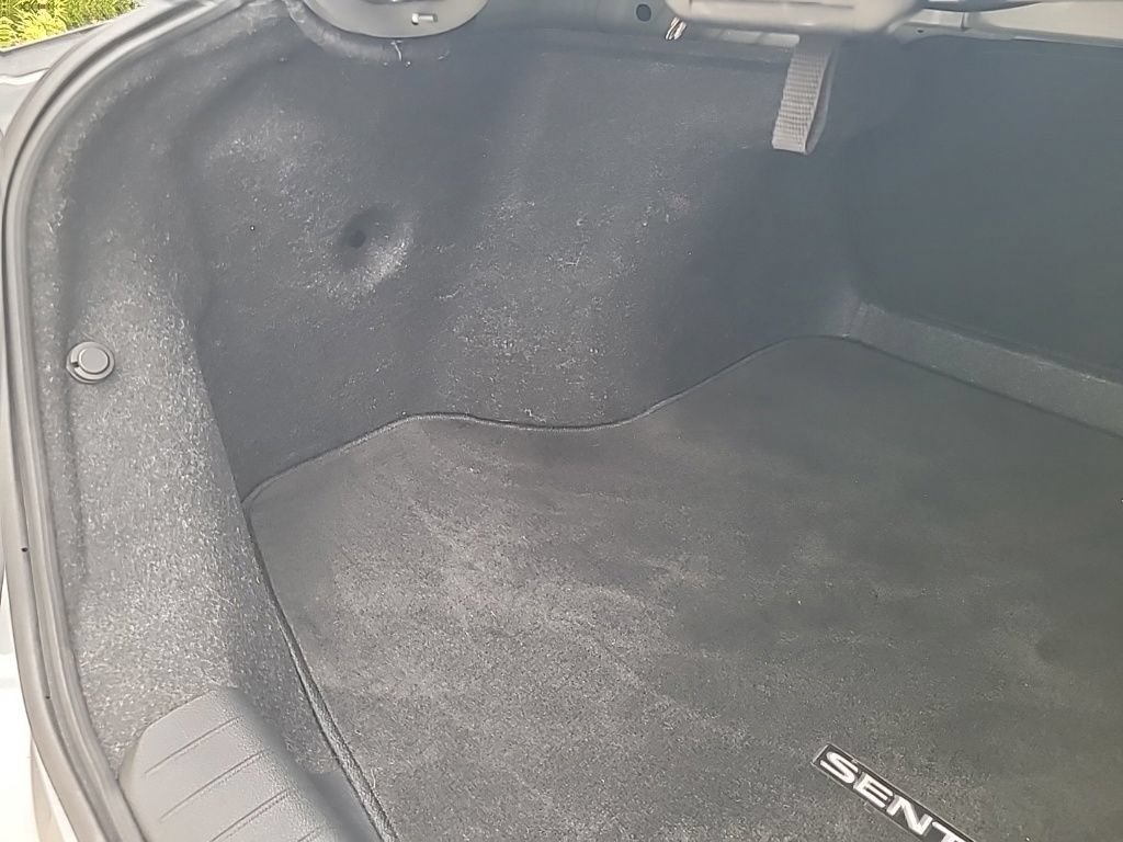 Used 2020 Nissan Sentra SV w/ Trunk Package FWD image 30