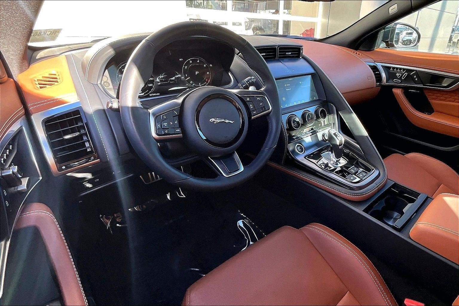 Used 2024 Jaguar F-TYPE R-Dynamic RWD image 14