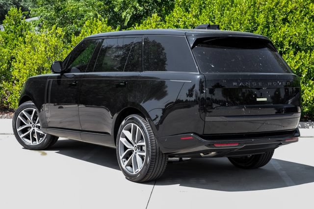 New 2027 Land Rover Range Rover Long Wheelbase SE AWD/4WD image 9