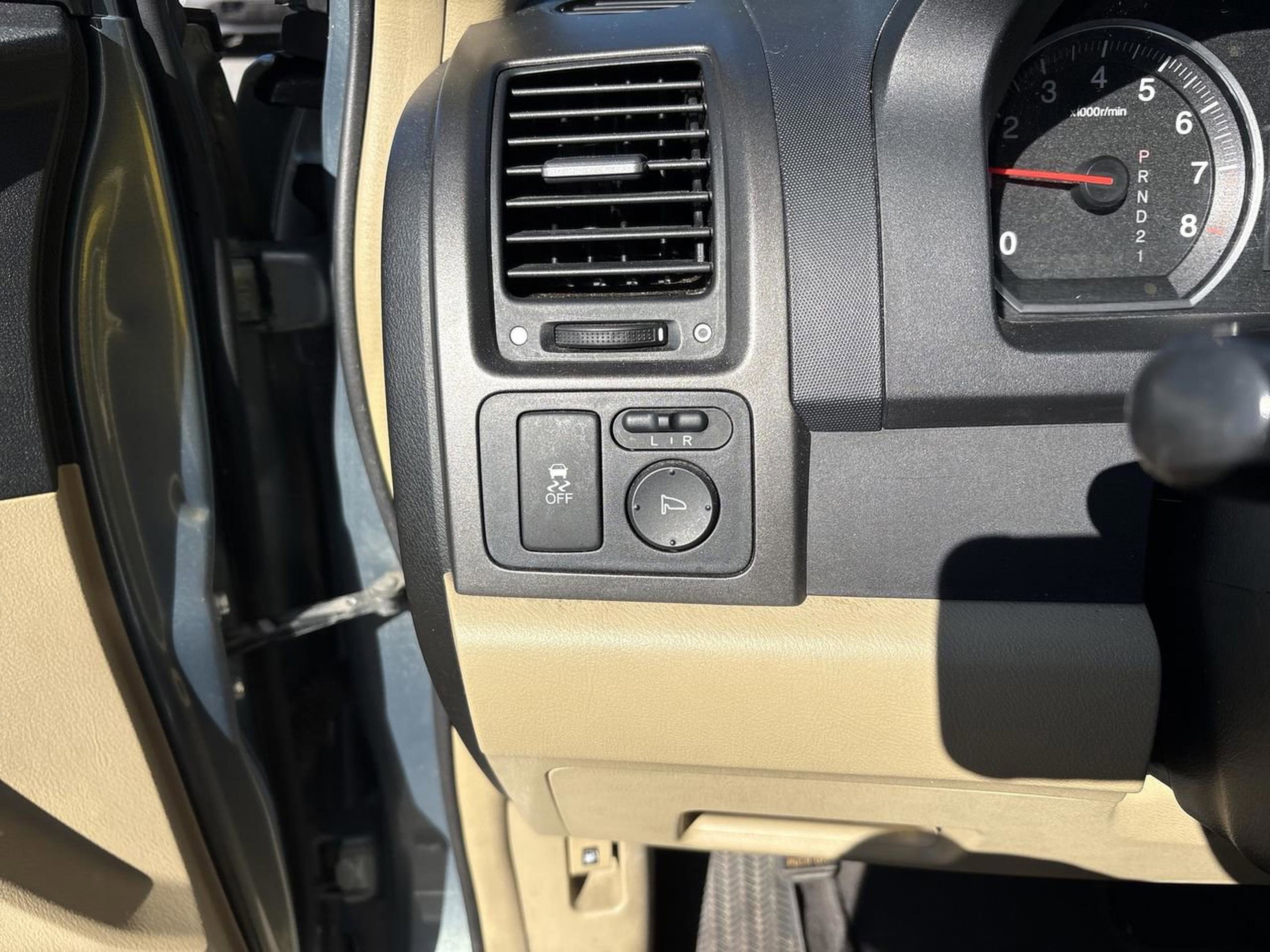 Used 2011 Honda CR-V EX-L image 15