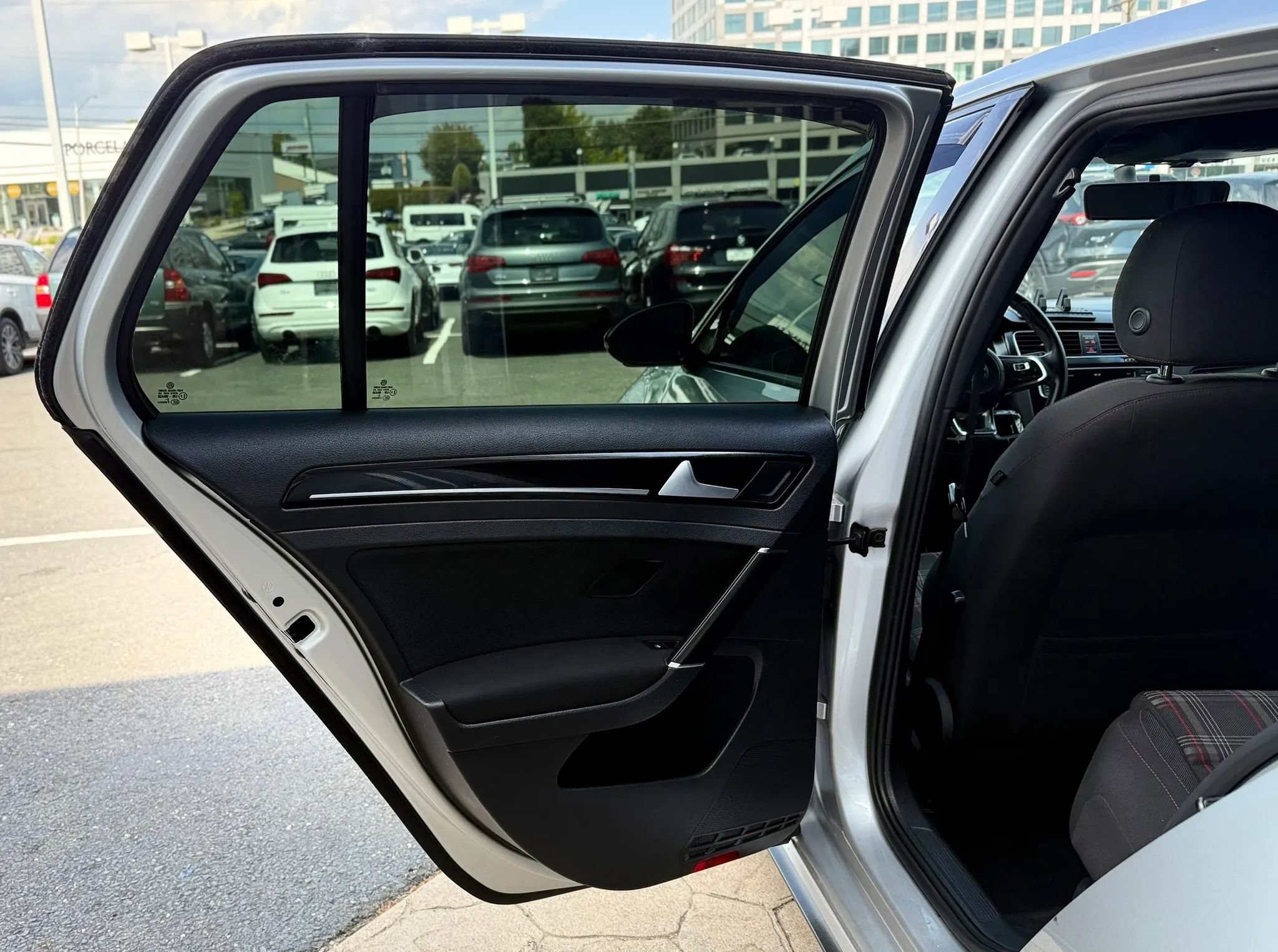 Used 2016 Volkswagen GTI S FWD image 26