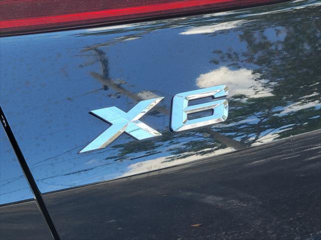 Used 2023 BMW X6 xDrive40i w/ M Sport Package AWD/4WD image 9