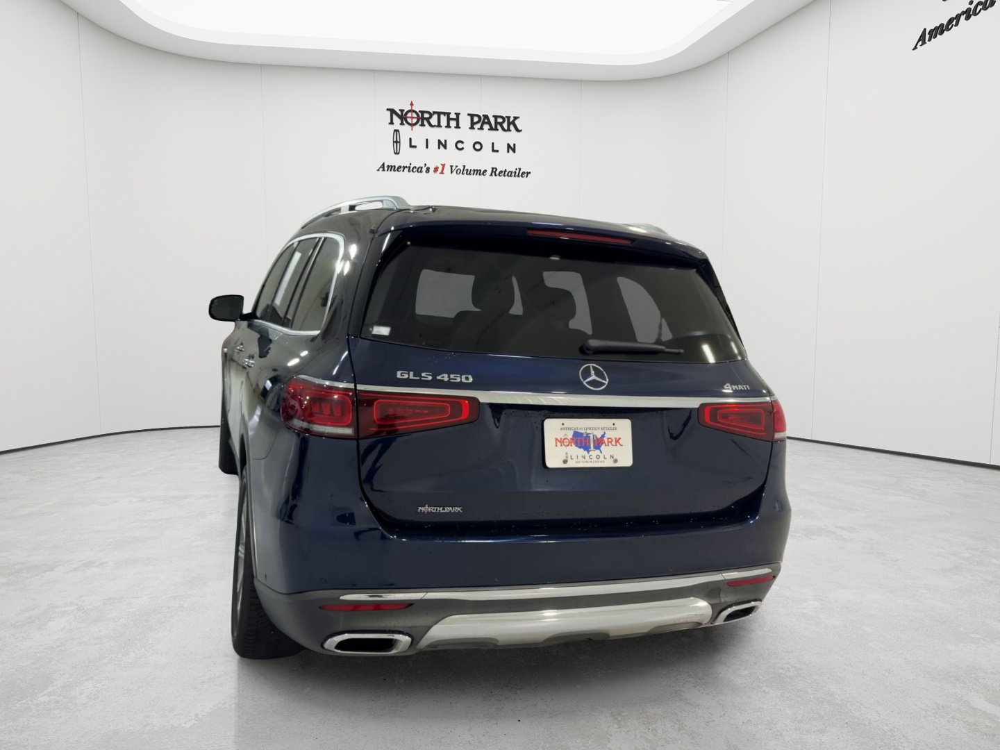 Used 2022 Mercedes-Benz GLS 450 4MATIC image 5