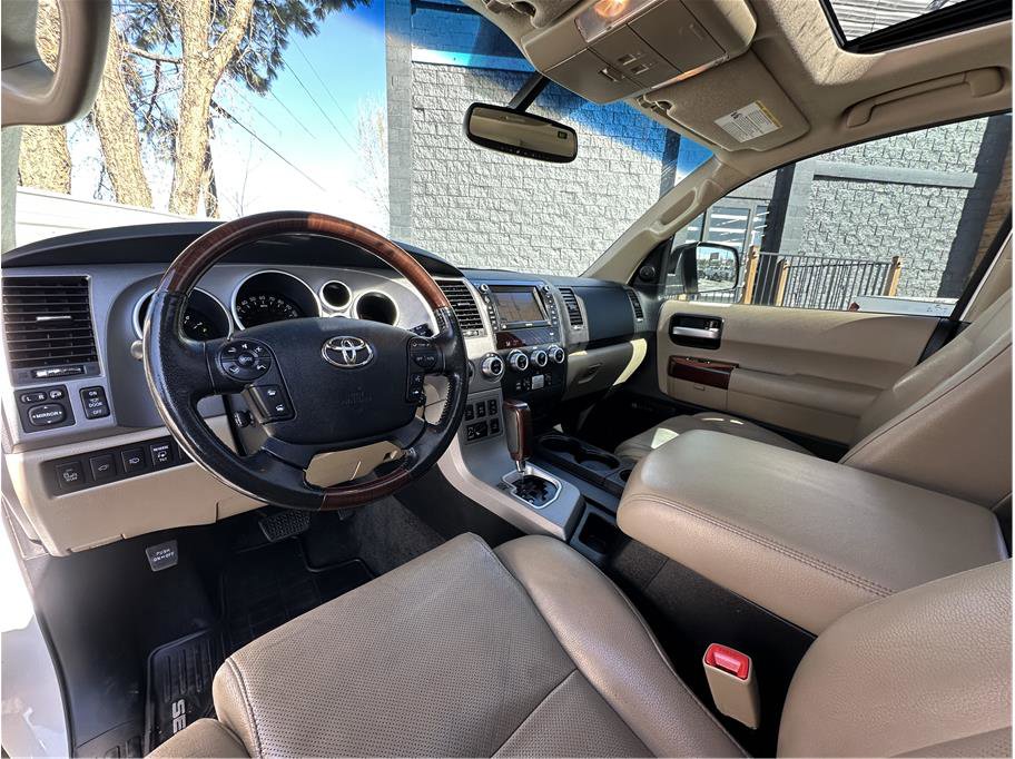 Used 2012 Toyota Sequoia Platinum image 2