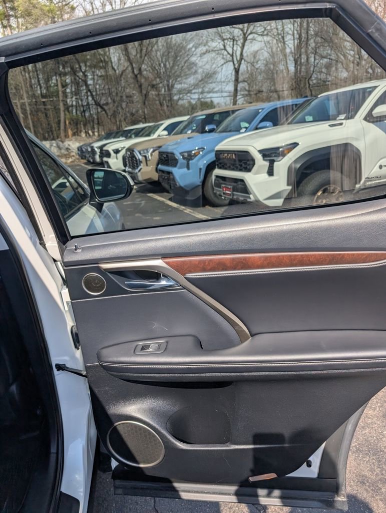 Used 2020 Lexus RX 450h AWD w/ Premium Package image 17