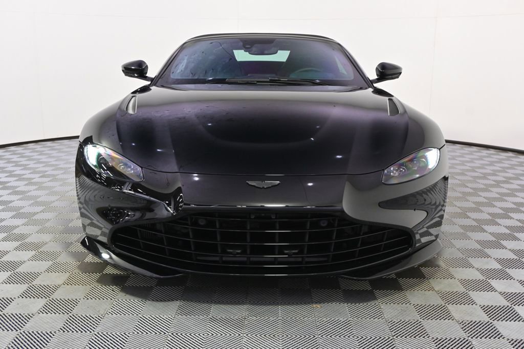 Used 2023 Aston Martin V8 Vantage Roadster RWD image 10