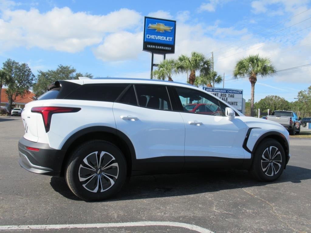 New 2025 Chevrolet Blazer EV LT w/ Super Cruise Package AWD/4WD image 4