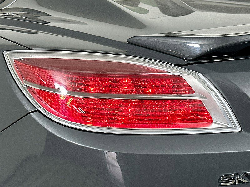 Used 2008 Saturn Sky w/ Premium Trim Package image 29