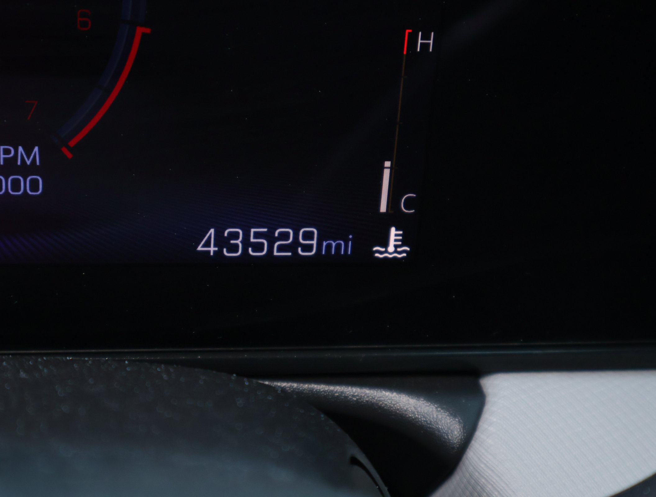 Used 2025 Chevrolet TrailBlazer LT FWD image 4