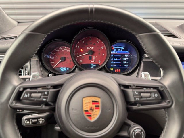 Certified 2023 Porsche Macan GTS AWD/4WD image 21