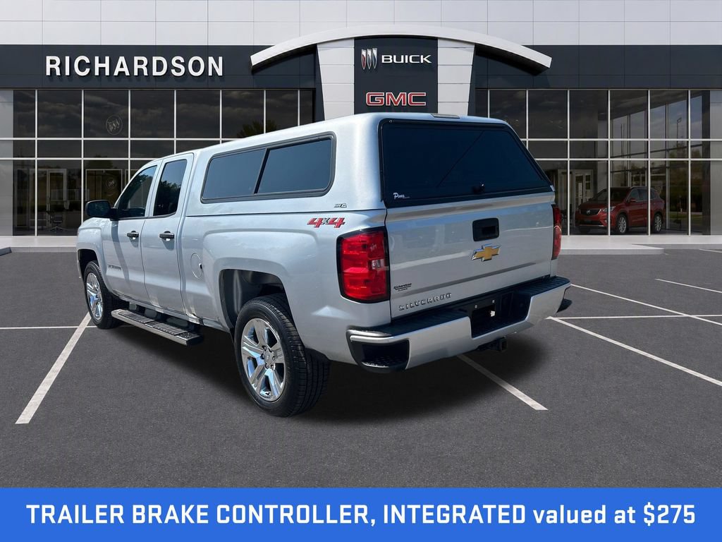 Used 2018 Chevrolet Silverado 1500 Custom w/ Custom Value Package AWD/4WD image 3